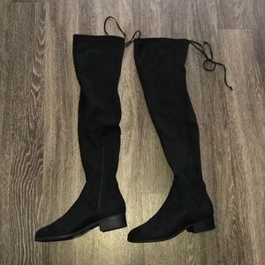 Black Thigh High/Over the Knee Boots